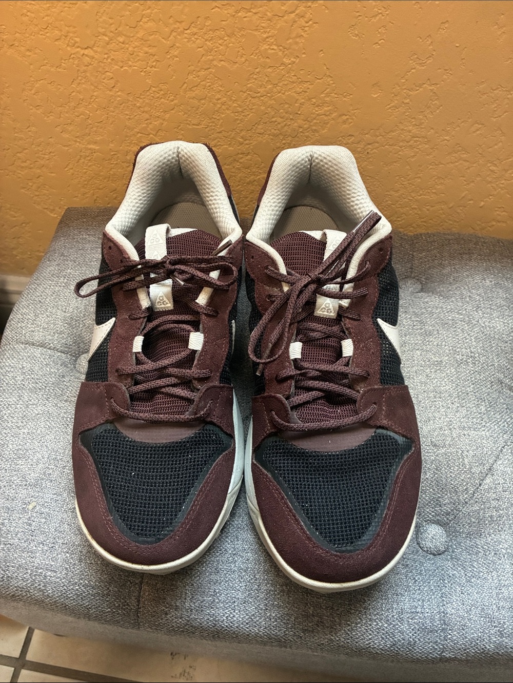 Nike Men's Athletic Sneakers in Burgundy, Black and Cream